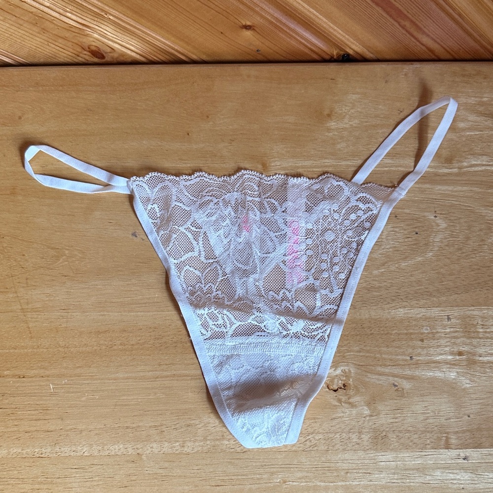 PINK Lace V String Thong